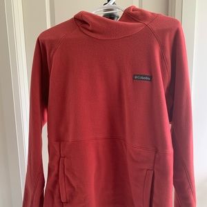 Long fleece Columbia sweater